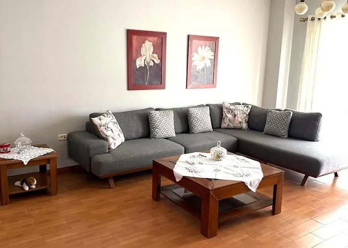 Апартаменты Biancas In The Center Of